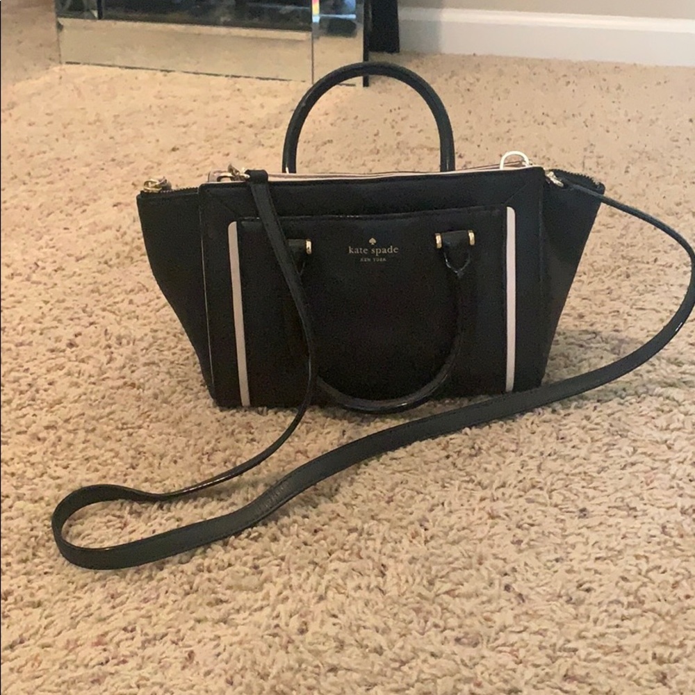 Kate Spade: Black and Cream Cross Body